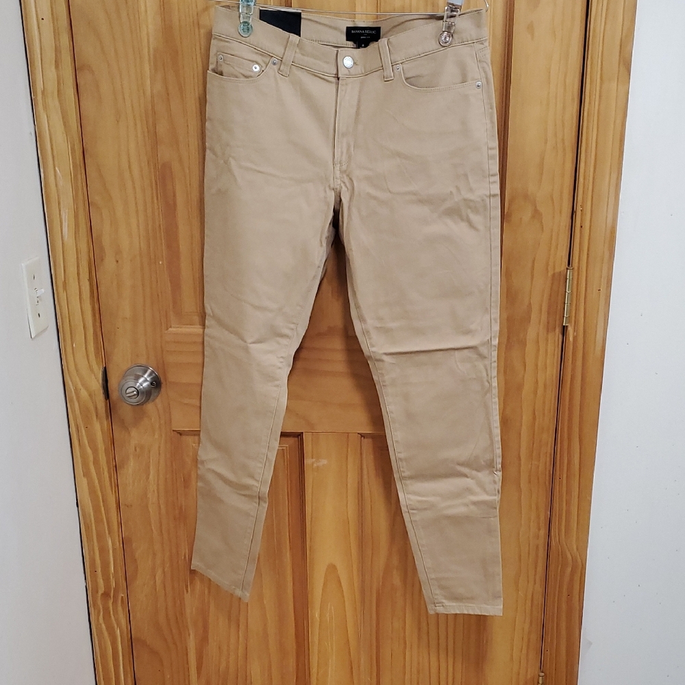 NWT Banana Republic Tan Pants